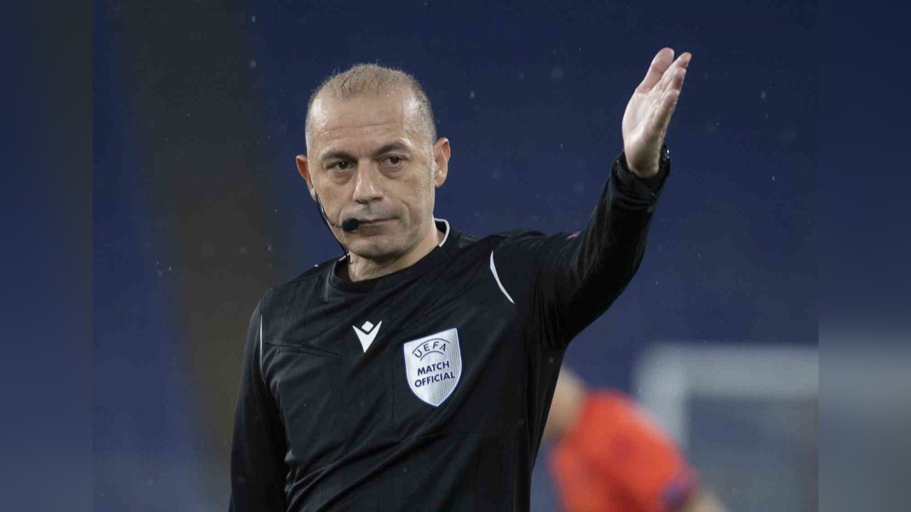 Cüneyt Çakır, UEFA'nın Önemli Görevine Atandı