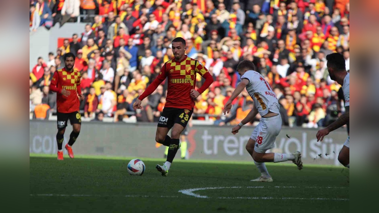 Göztepe, Antalyaspor'u 1-0 Mağlup Etti