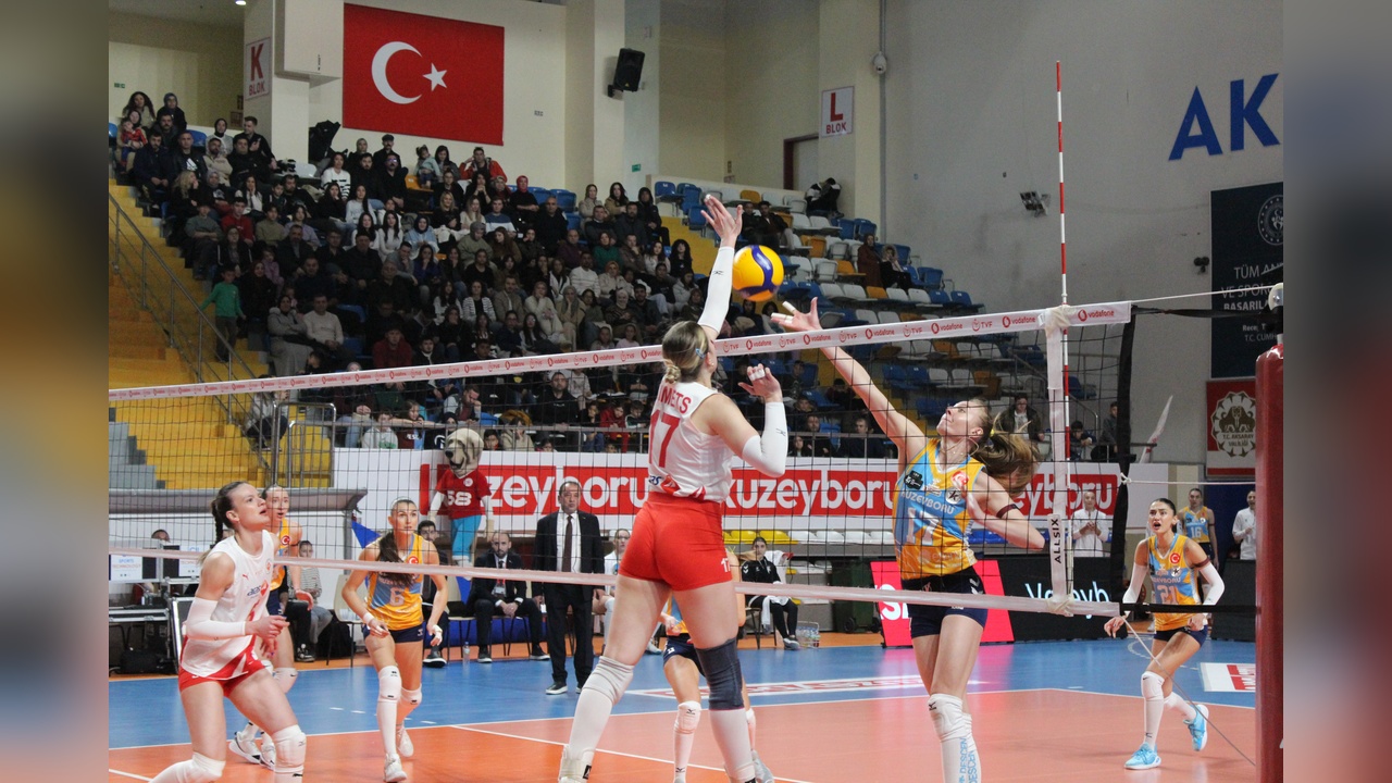 Aras Kargo, Kuzeyboru'yu 3-2 Yenerek Öne Geçti