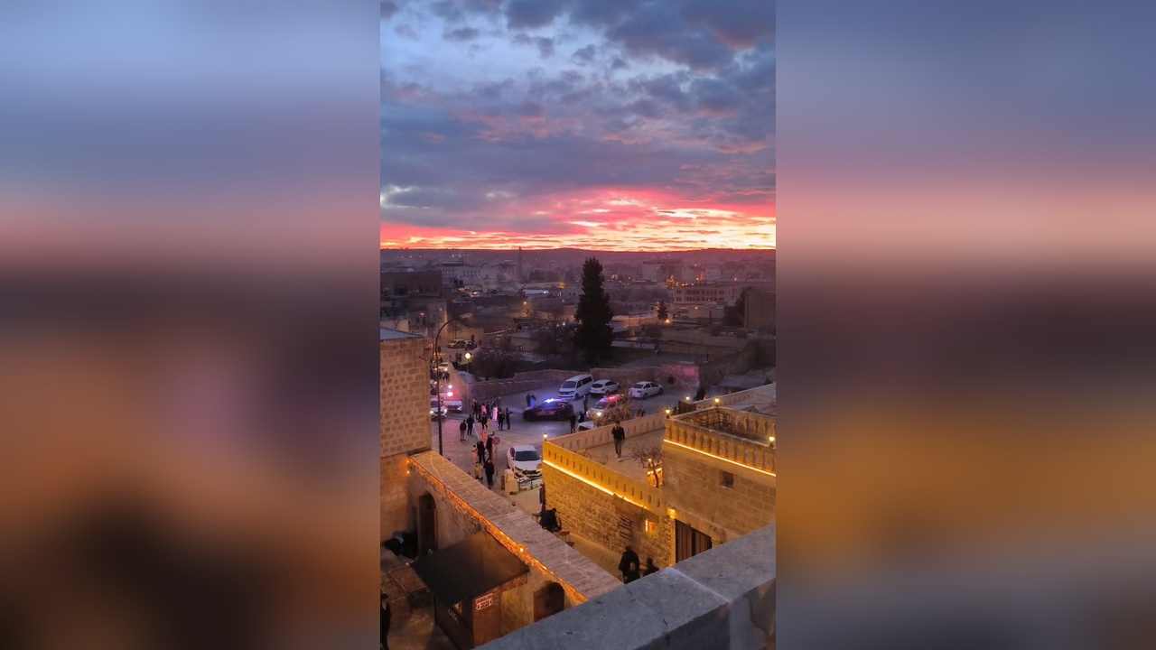 Mardin'de Bıçaklı Kavga: İki Esnaf Yaralandı