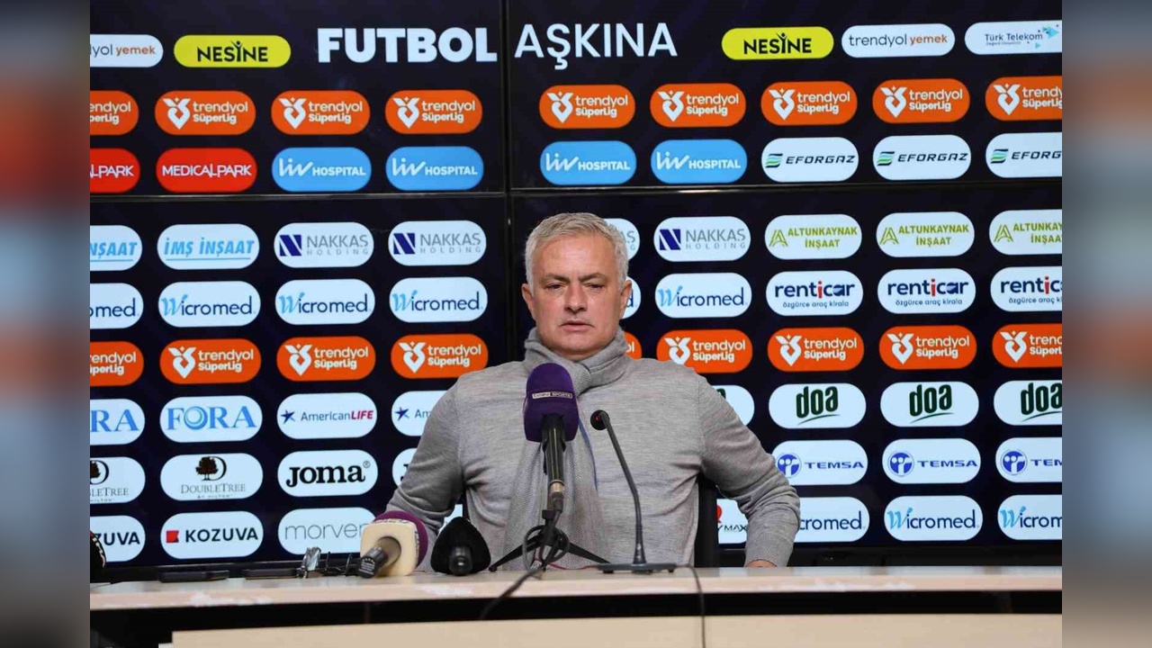 Mourinho, Üç Puanı Hak Ettiklerini Açıkladı