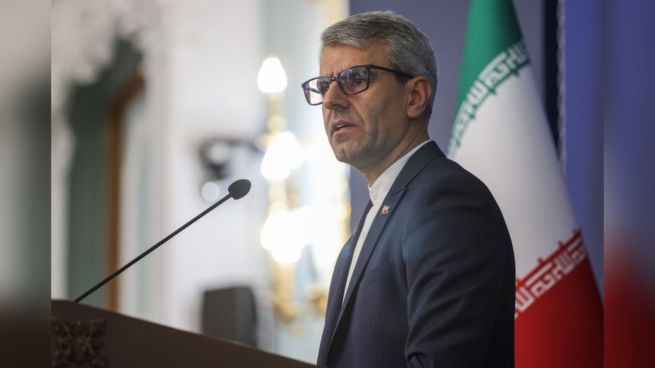 İran, Vatandaşlarını Suriye'ye Gitmeye Teşvik Ediyor