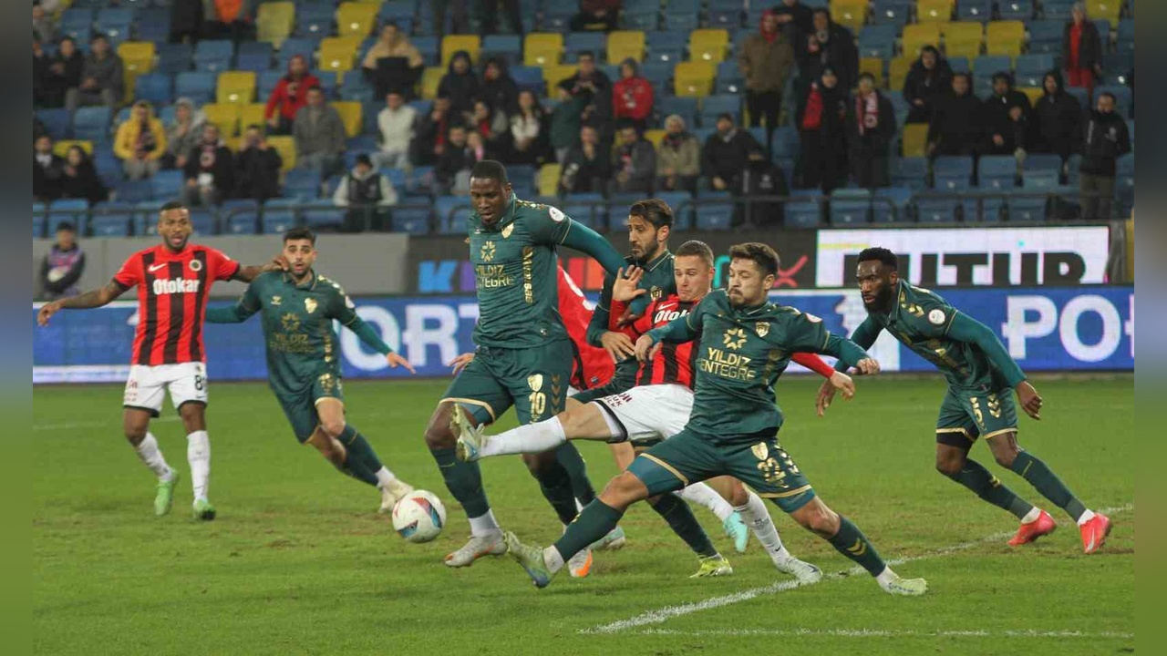 Gençlerbirliği, Kocaelispor'u 1-0 Mağlup Etti