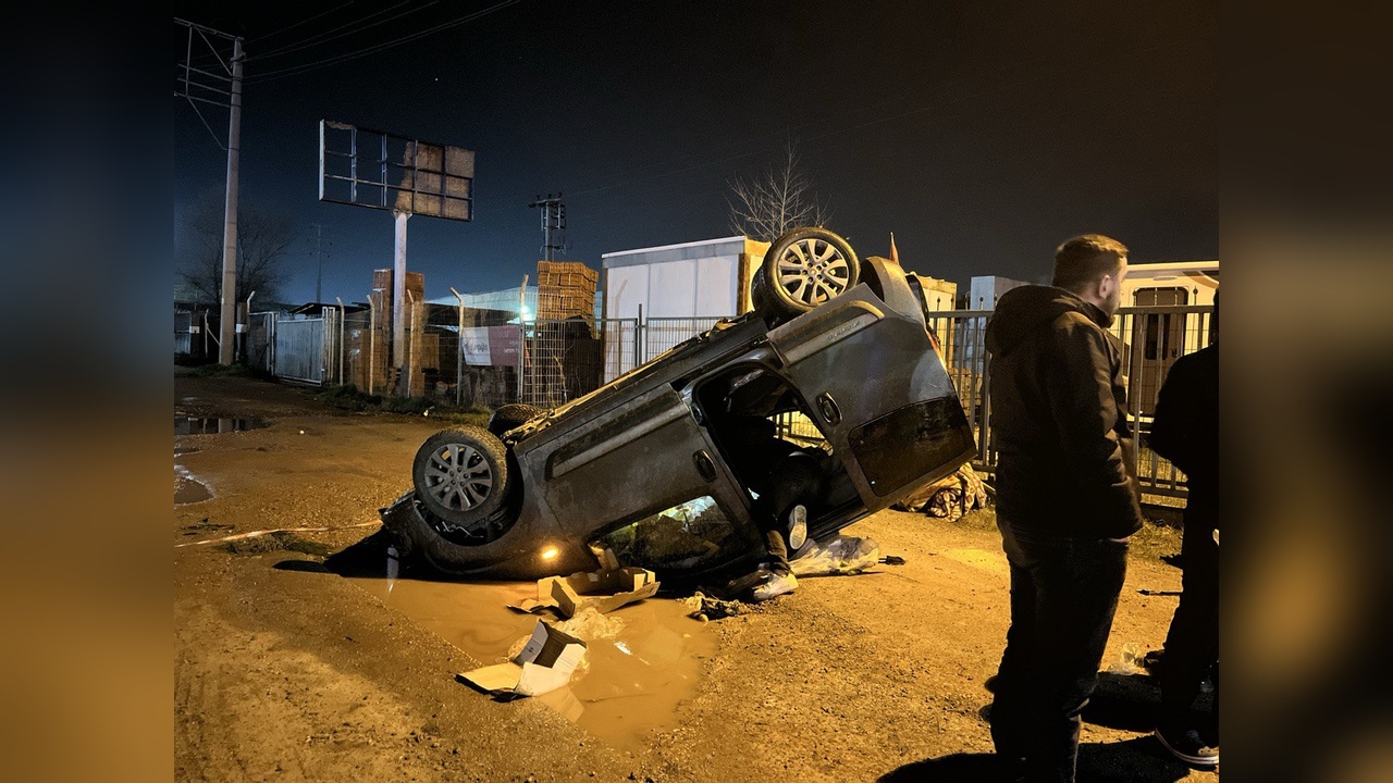 TIR Kazasında Üç Kişi Yaralandı