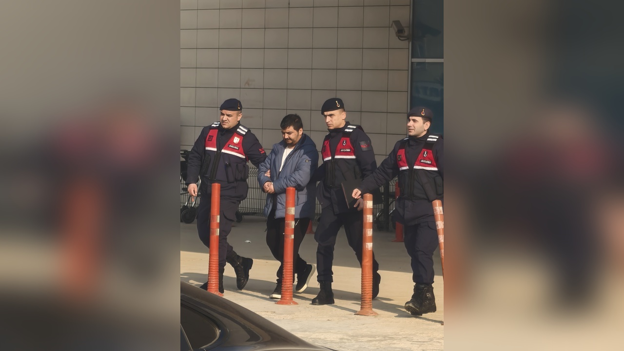 Doktor Randevusu İçin Babasına Saldıran Şüpheli Tutuklandı
