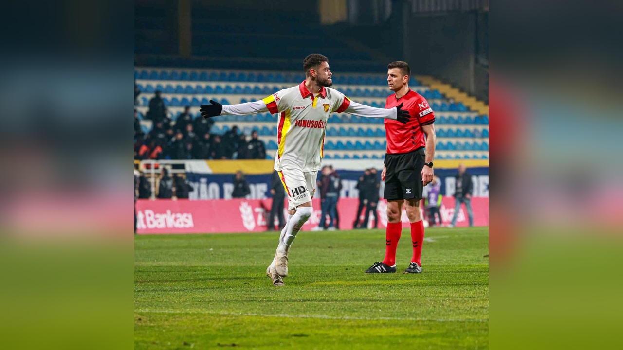Romulo, Taraftarına Güç Verdiği Mesajını İletti