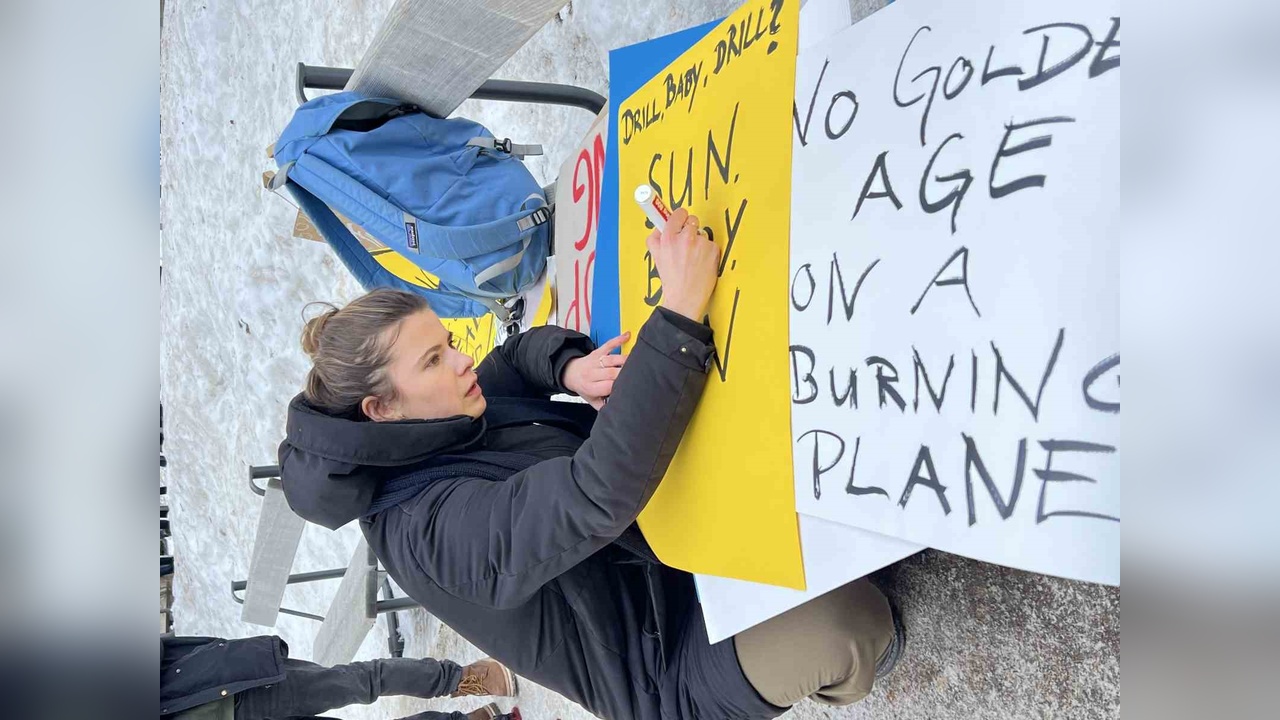 Davos'ta Trump'a Protesto Gösterisi