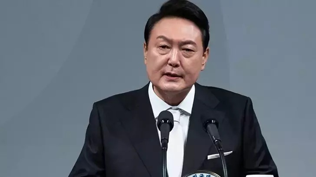Güney Kore Cumhurbaşkanı Yoon Suk Yeol Savcılığa Sevk Edildi