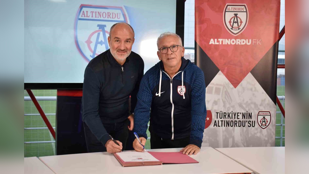 Ersan Parlatan, Altınordu'nun Yeni Teknik Direktörü Olarak Göreve Başladı
