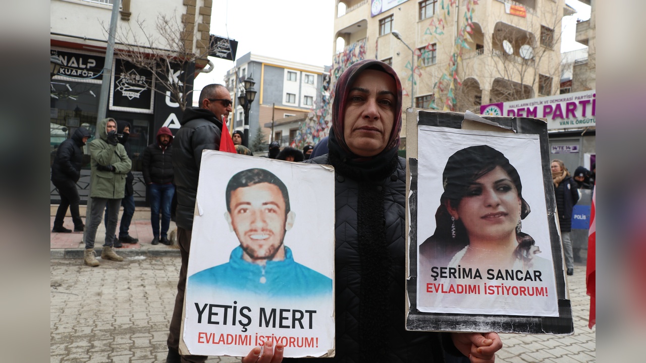 Evlat Acısı: Kızı Dağa Kaçırılan Anne Çağrıda Bulundu
