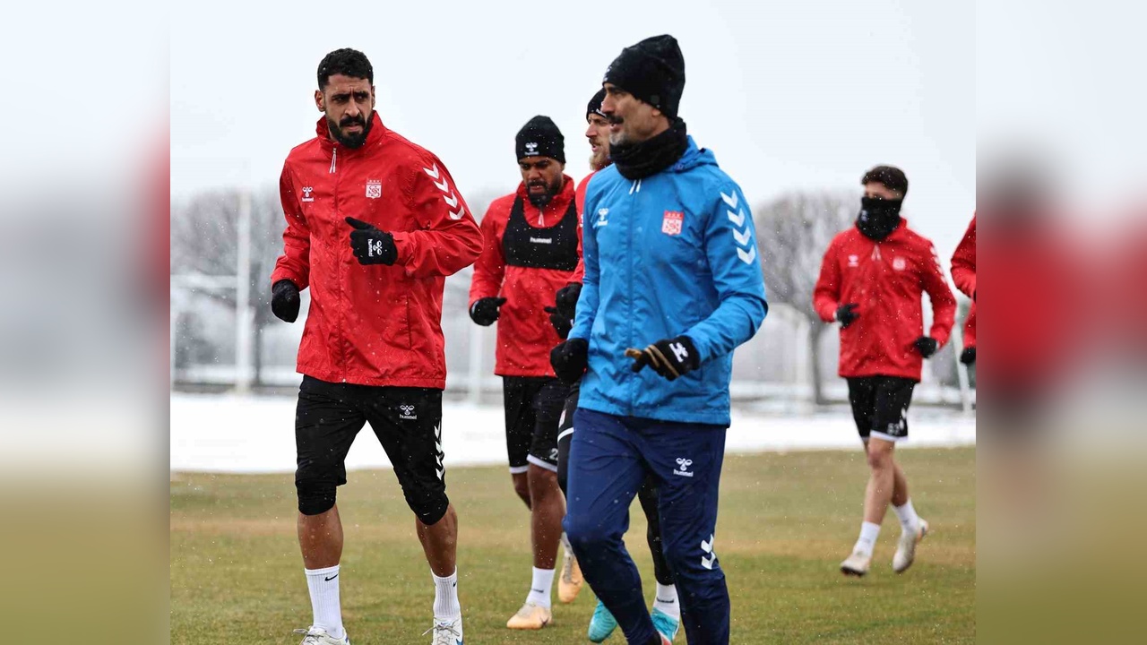 Sivasspor, Kayserispor Maçına Hazırlıklarını Devam Ettiriyor