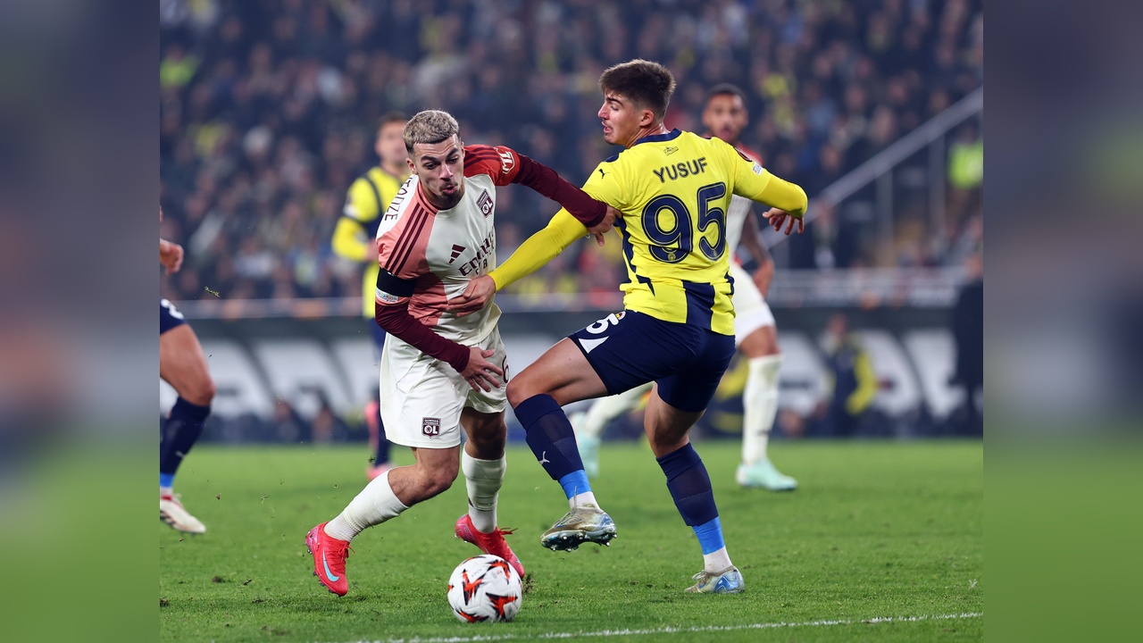 Fenerbahçe ve Lyon Beraberlikte Anlaştı