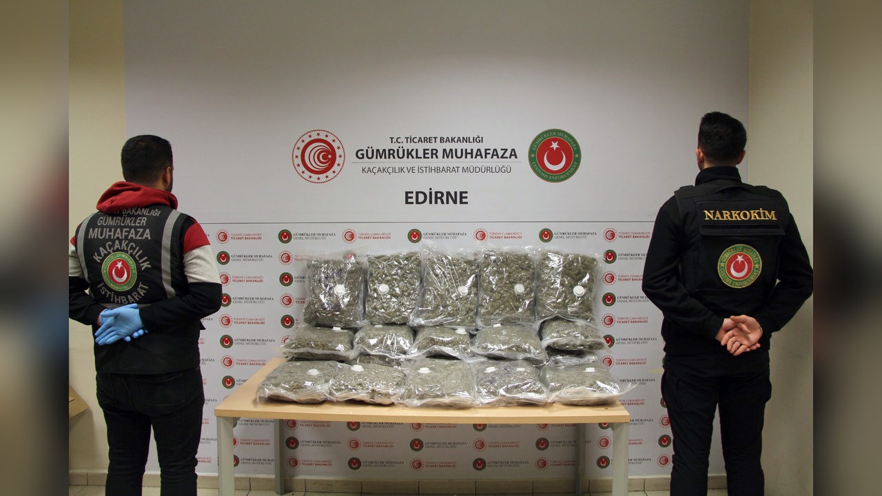 Kapıkule Sınır Kapısı'nda Uyuşturucu ve Silah Operasyonu
