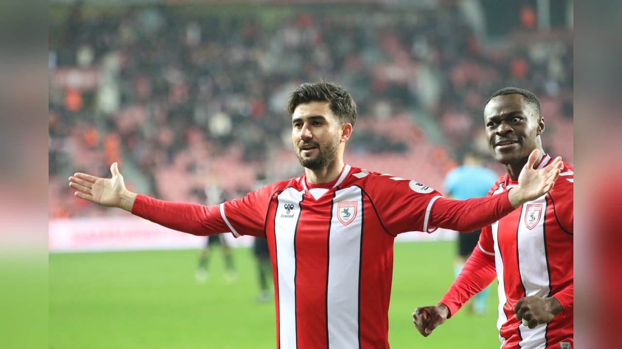 Samsunspor, Gaziantep FK'yi 2-1 Mağlup Etti