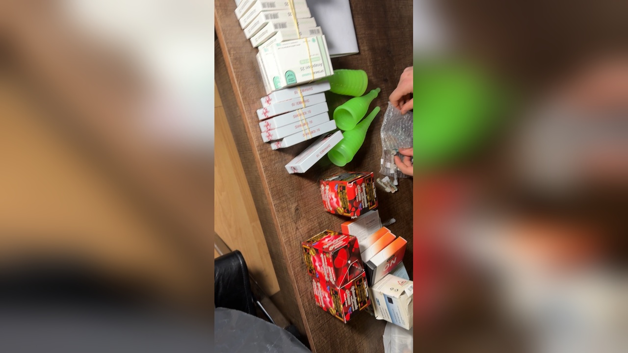 Avcılar'daki Kargo Bürosunda Sahte Ürün Operasyonu