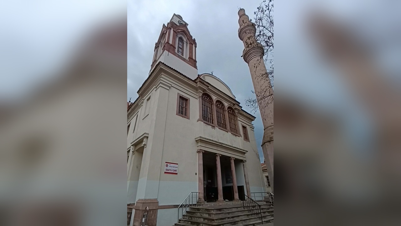 Saatli Cami'deki Tarihi Saat Nihayet Onarıldı