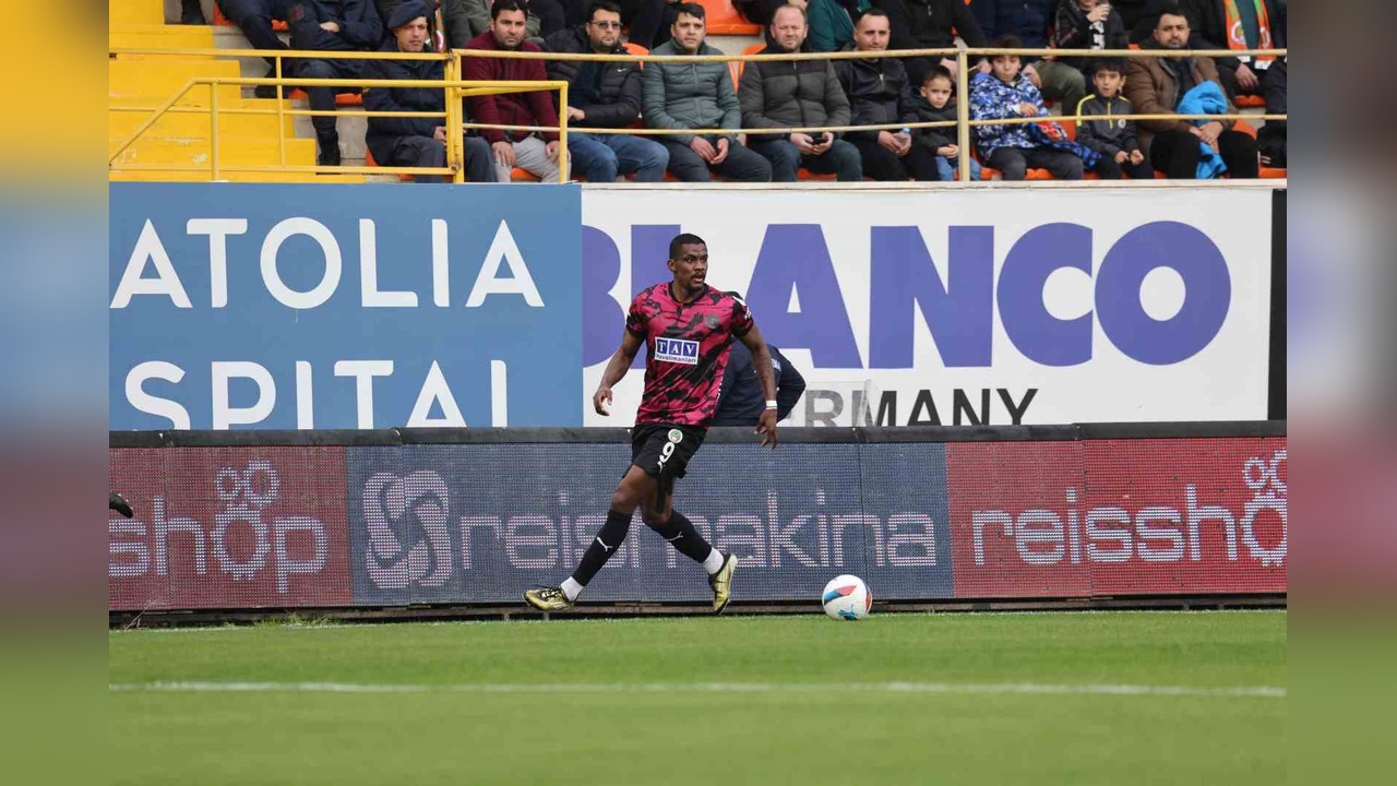 Alanyaspor ve Başakşehir Beraberlikte Kaldı