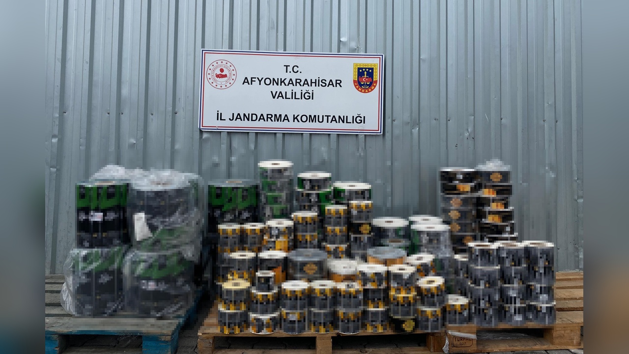 Afyon'da Dev Peynir Operasyonu: 31 Ton Bozuk Ürün Yakalandı