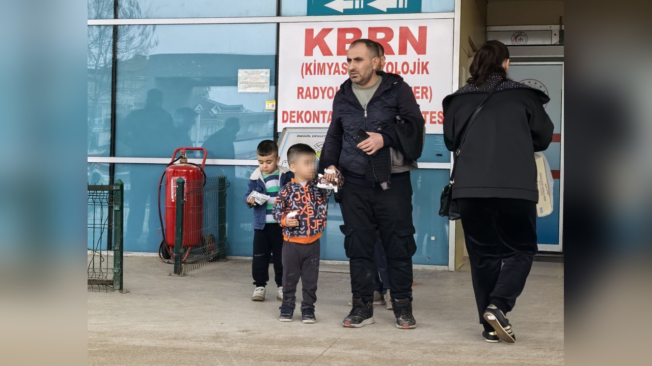 Çocuk Parkında Korkunç Kaza: 3 Yaşındaki Ferhat'ın Parmağı Koptu