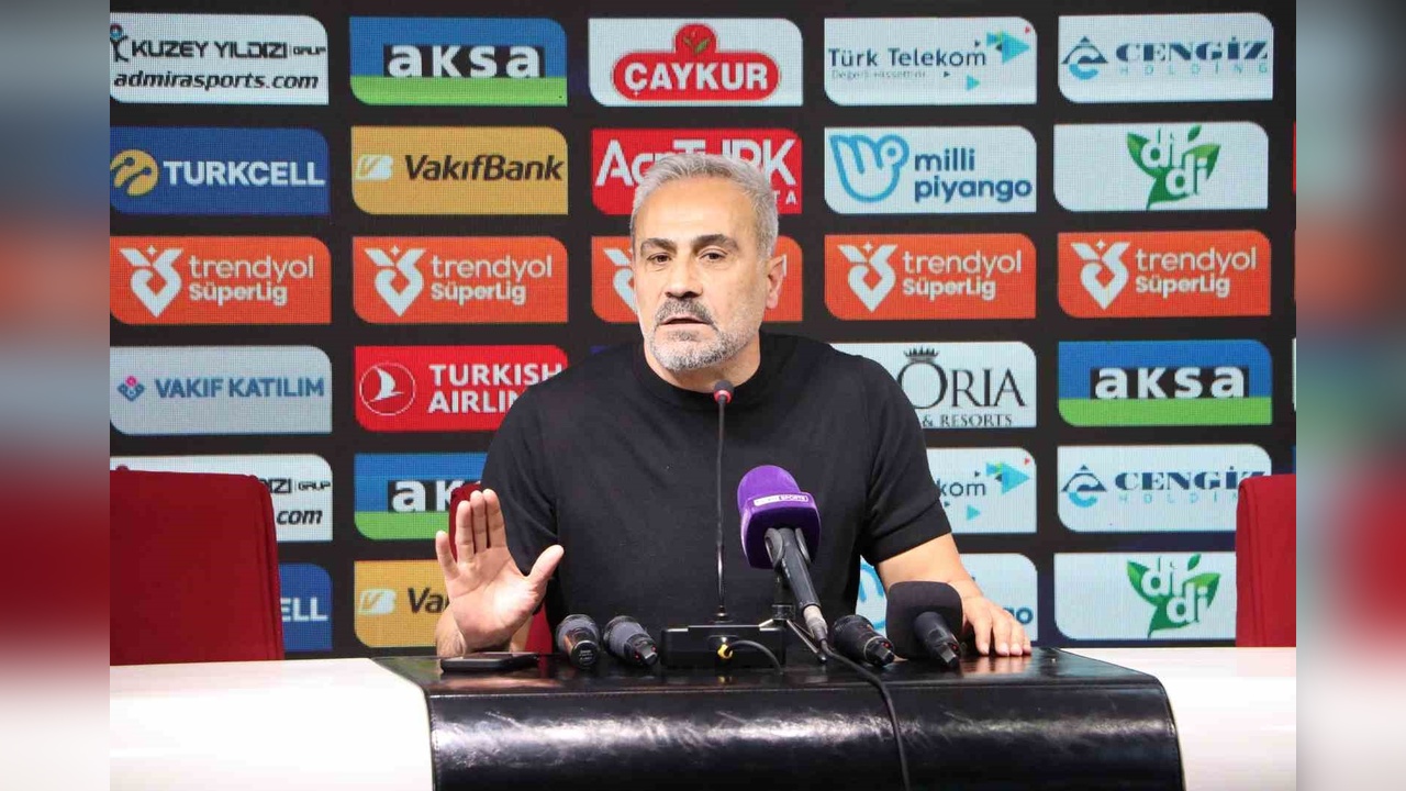 Mustafa Dalcı'dan Çarpıcı Açıklama: Basketboldaki Fauller Tartışma Yarattı