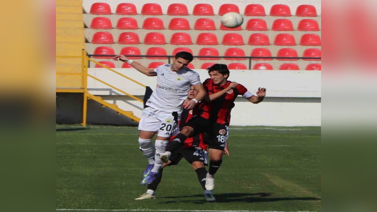 Turgutluspor, Polatlı 1926 SK'yi Farkla Geçti