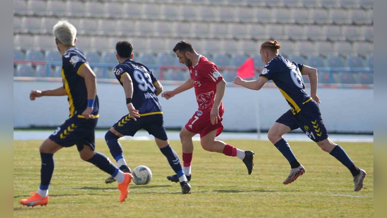 Kırıkkale FK ve Ağrı 1973 SK Beraberlikte Anlaştı