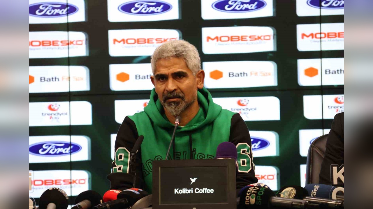 İsmet Taşdemir, Rakip Takımın 10 Kişi Kalmasının Oyun Üzerindeki Etkisini Değerlendirdi
