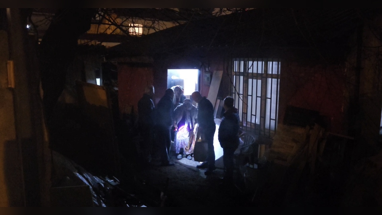 Beykoz'da Zeminin Çökmesi Sonucu Ev Mühürlendi