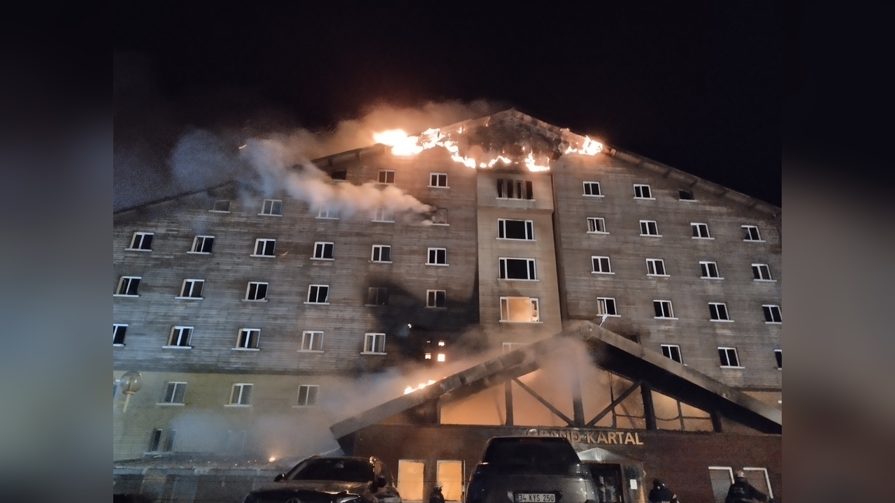Bolu'da Otel Yangını: Kızgın Yağ Sebep Oldu