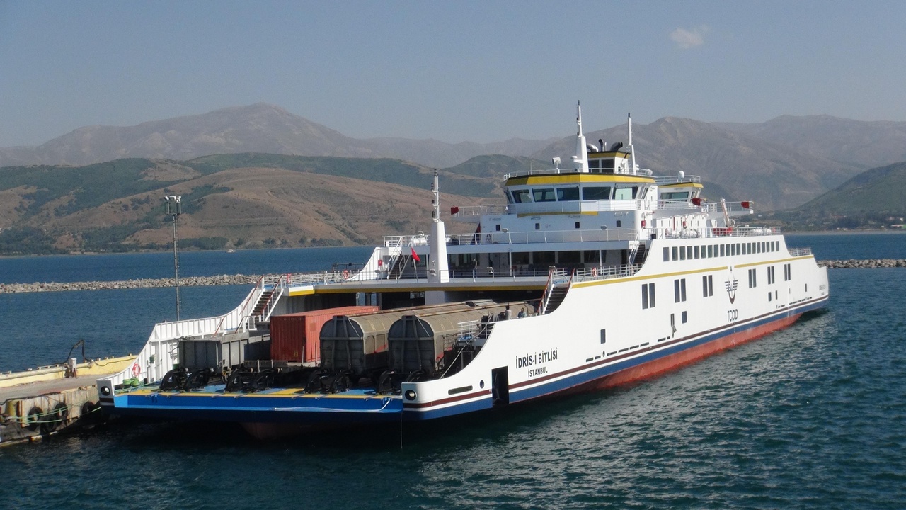 Van Gölü'nde Taşınan Yükte Büyük Artış