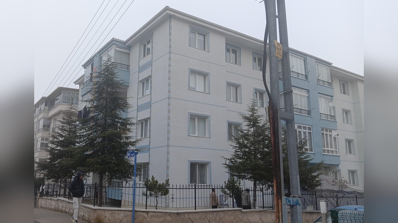 Bir Birey Eşini Yaraladıktan Sonra İntihar Etti