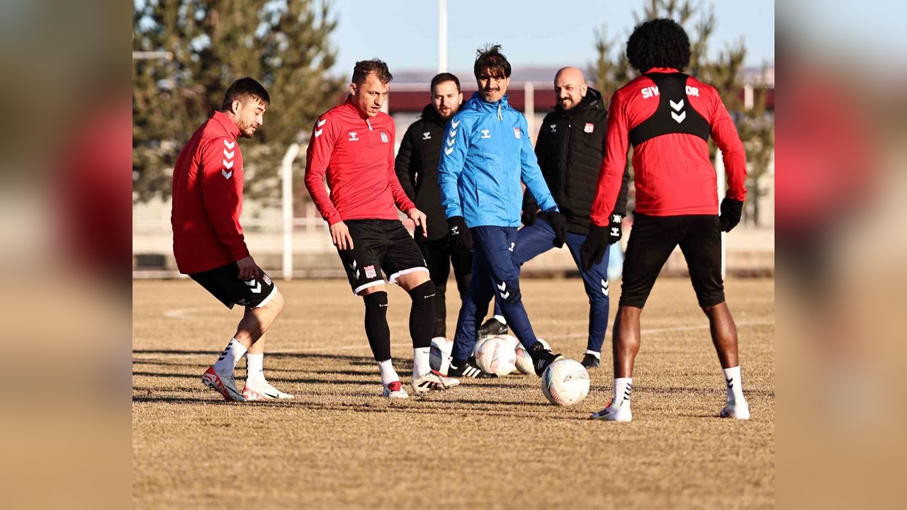 Sivasspor, Eyüpspor Maçına Hazırlıklarını Sürdürüyor
