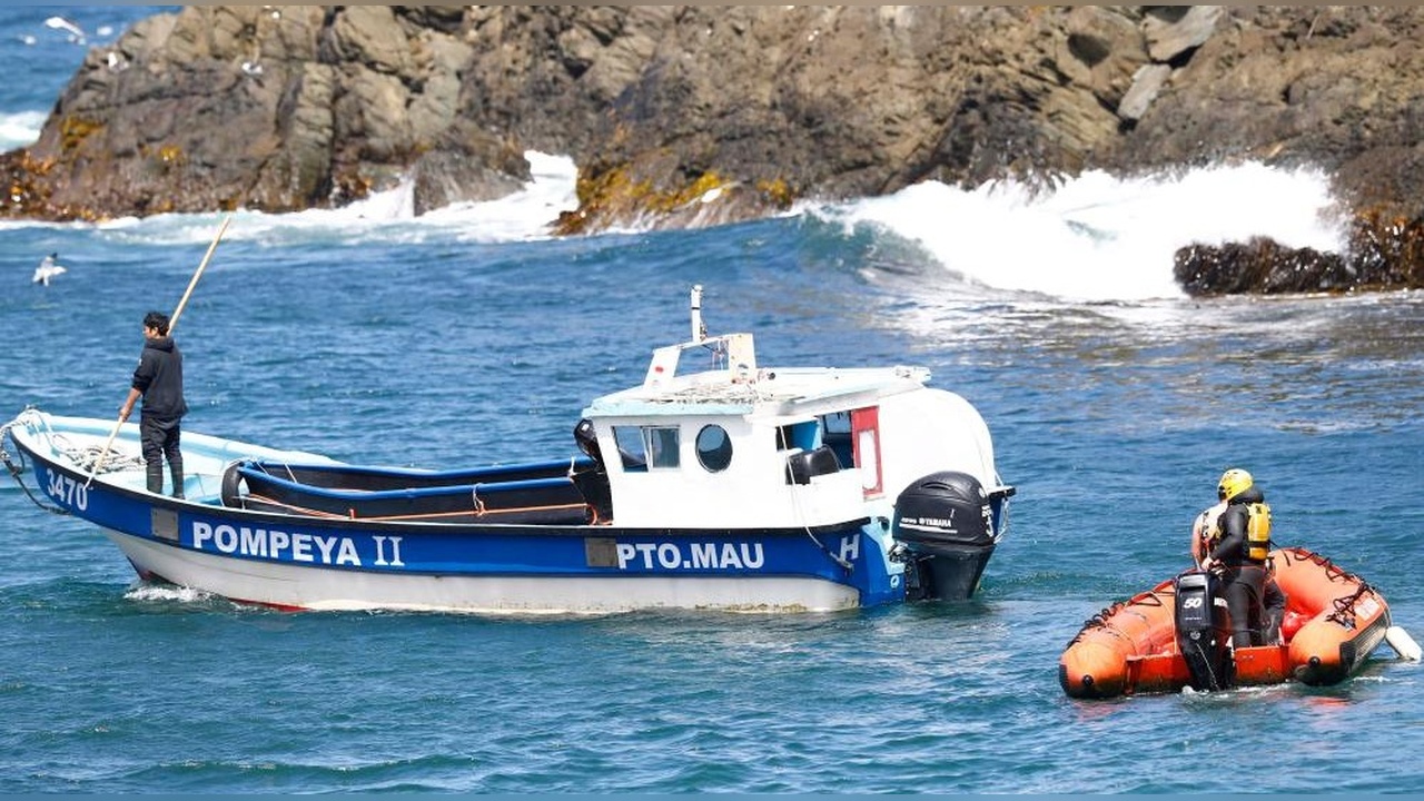 Şili Açıklarında Turist Teknesi Faciası: 7 Kişi Hayatını Kaybetti