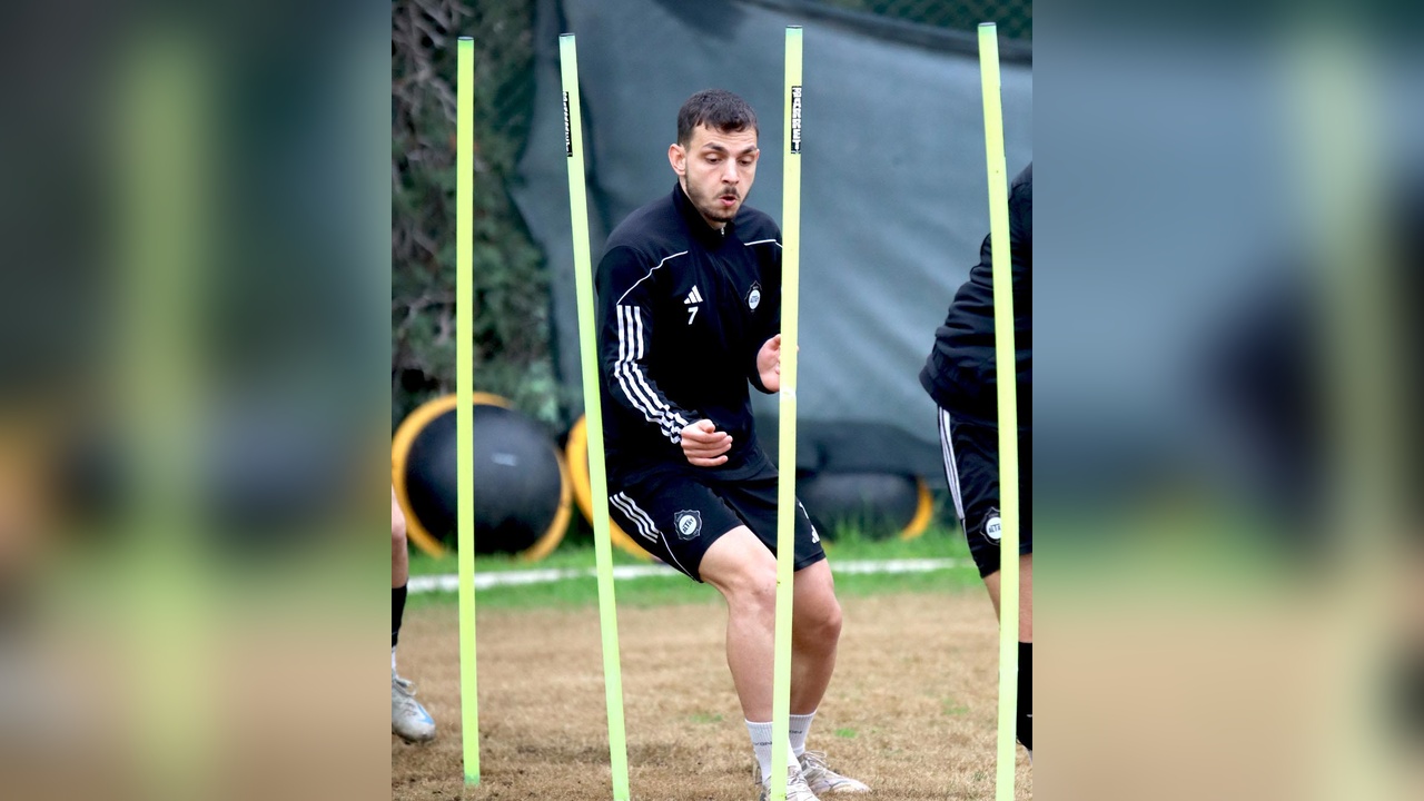 Caner Erkin, Altay ile Yeniden Futbola Merhaba Dedi