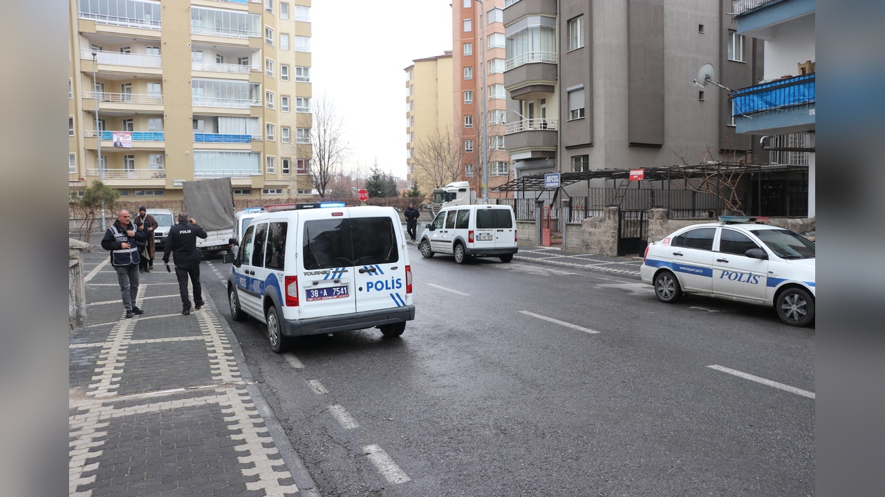 Gazeteciye Saldıran Sanığa Hapis Cezası Verildi