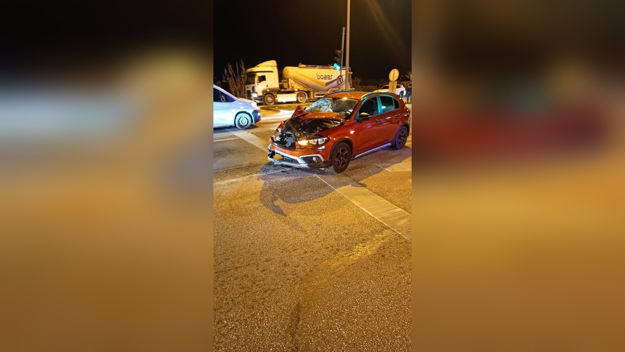 Nişanlı Çift Trafik Kazasında Hayatını Kaybetti