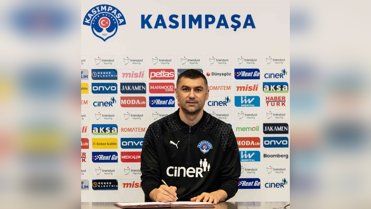 Burak Yılmaz, Kasımpaşa'nın Yeni Teknik Direktörü Oldu