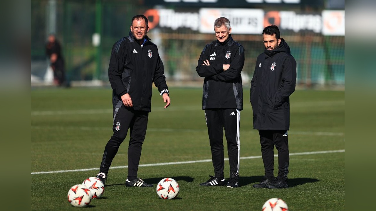 Beşiktaş, Twente ile Oynayacağı Maç İçin Hazırlıklarını Sürdürüyor
