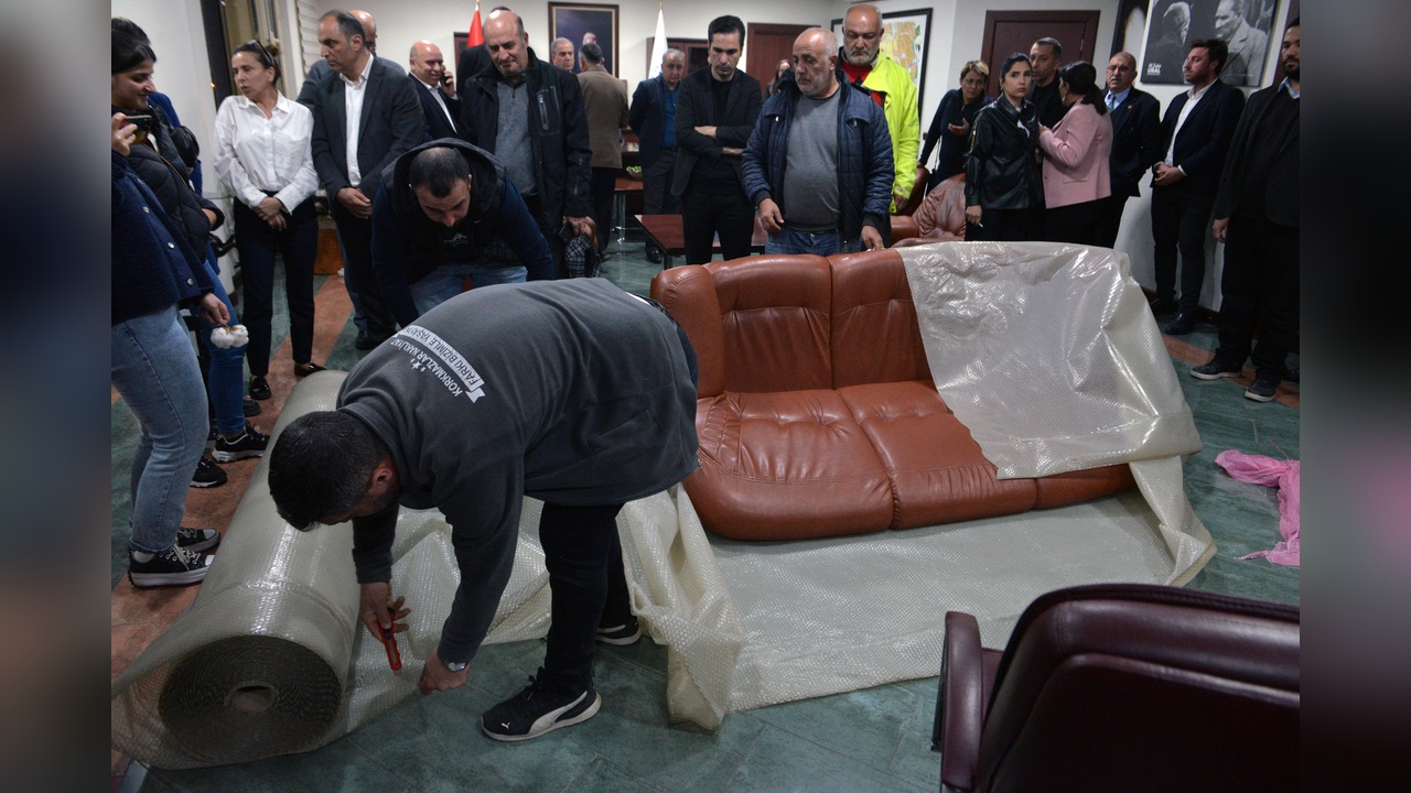 Seyhan Belediyesi'nde İcra Süreci Başladı