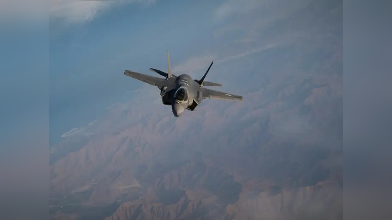 Alaska'da F-35 Savaş Uçağı Düştü