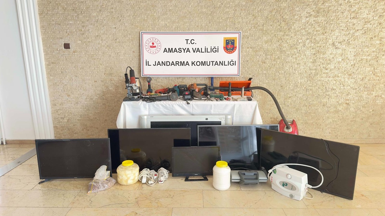 Amasya'da Hırsızlık Yapan Üç Şüpheli Tutuklandı