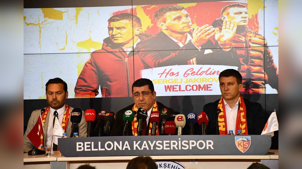 Kayserispor, Yeni Teknik Direktörüyle Anlaştı