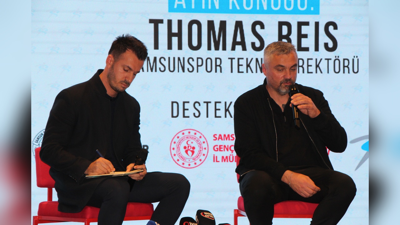 Samsunspor'un Altyapı Oyuncuları Yolculukta Zaman Harcıyor