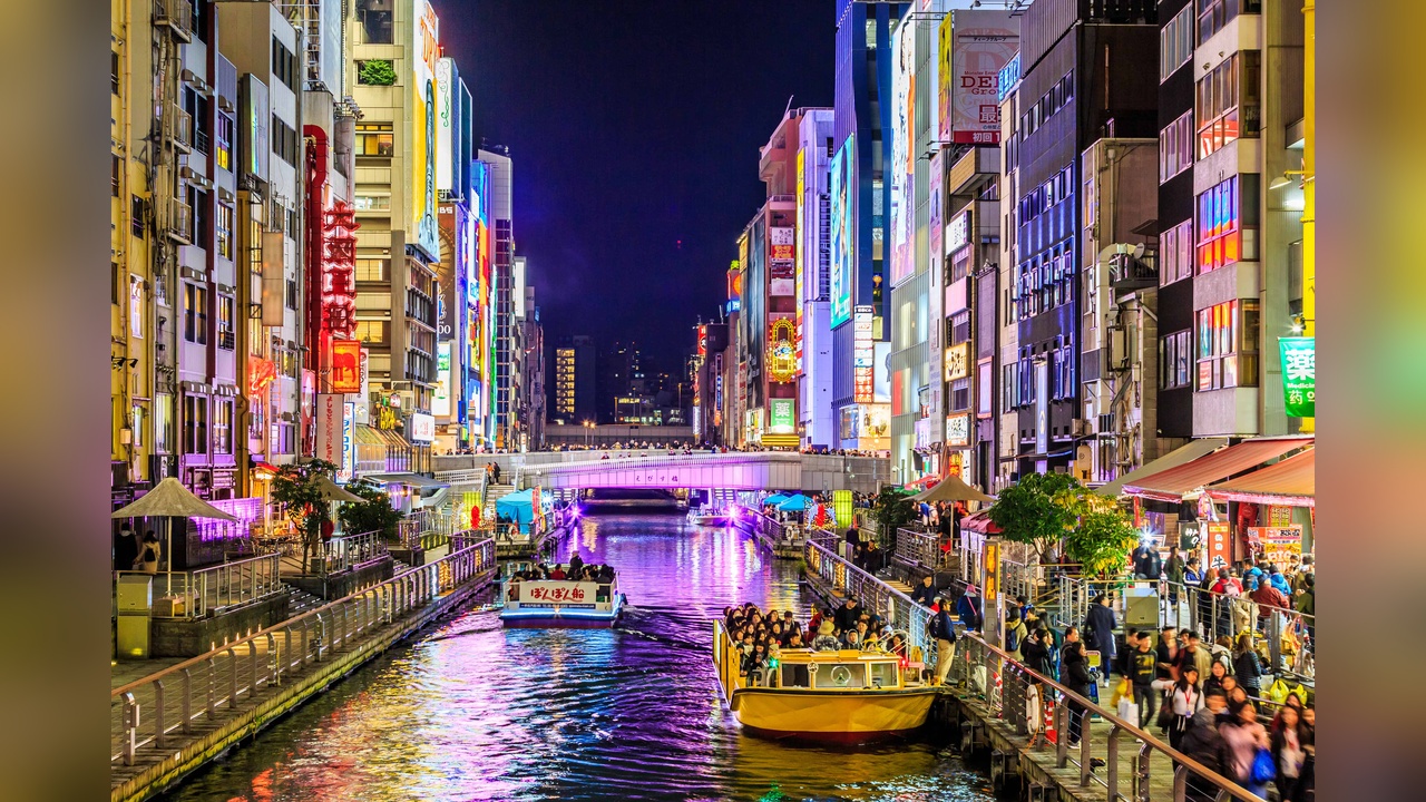 Osaka'da Kamusal Alanlarda Sigara İçme Yasağı Uygulaması Başladı