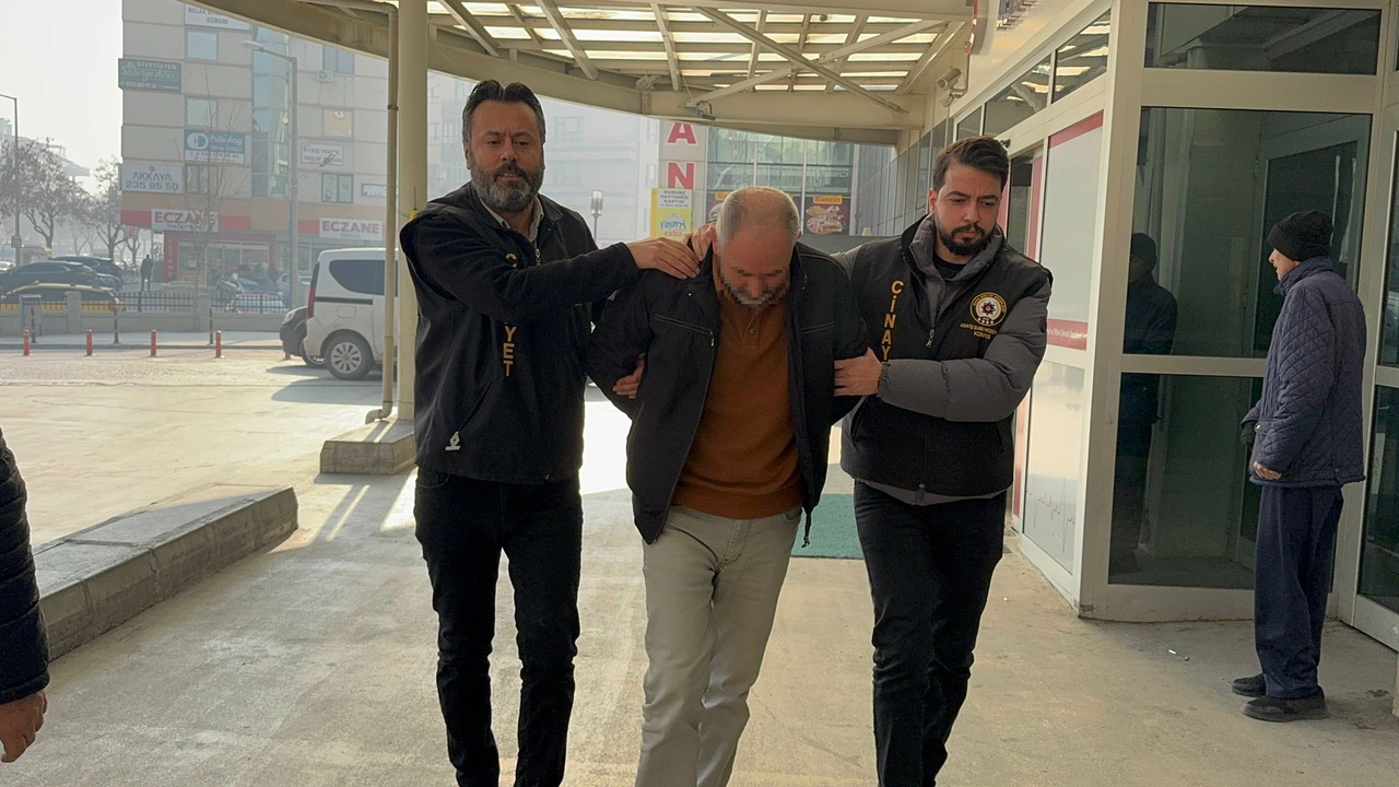 Konya'daki Çöken Binanın Müteahhidi Gözaltına Alındı