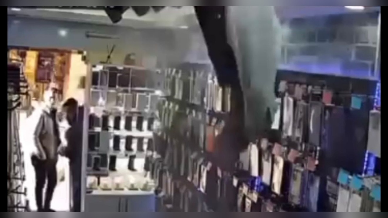Bartın'da İş Yerinde Tavan Çökmesi Anları Güvenlik Kamerasında