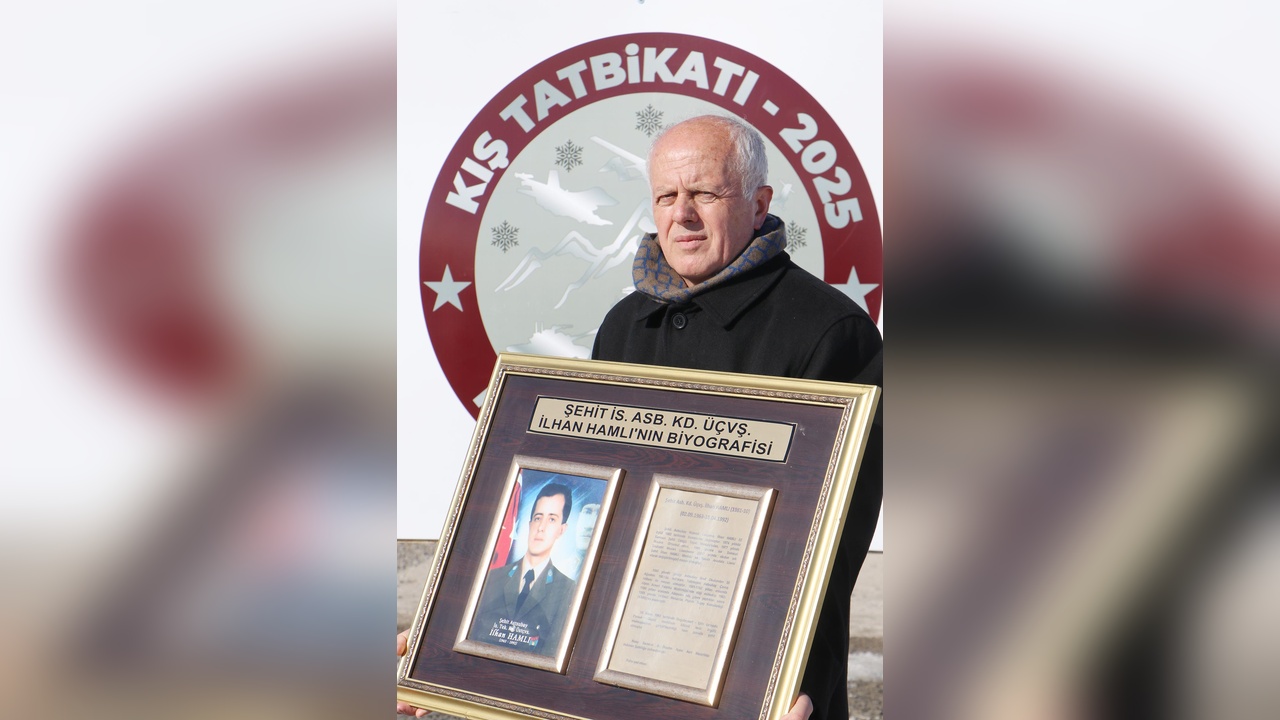 Kars'ta Soğuk Hava Koşullarında Kış Tatbikatı Gerçekleştirildi