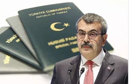 Bakan Tekin'den öğretmenlere yeşil pasaport müjdesi