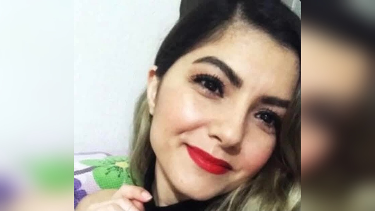 Beyin Pıhtısı Nedeniyle Hemşire Özge Hayatını Kaybetti