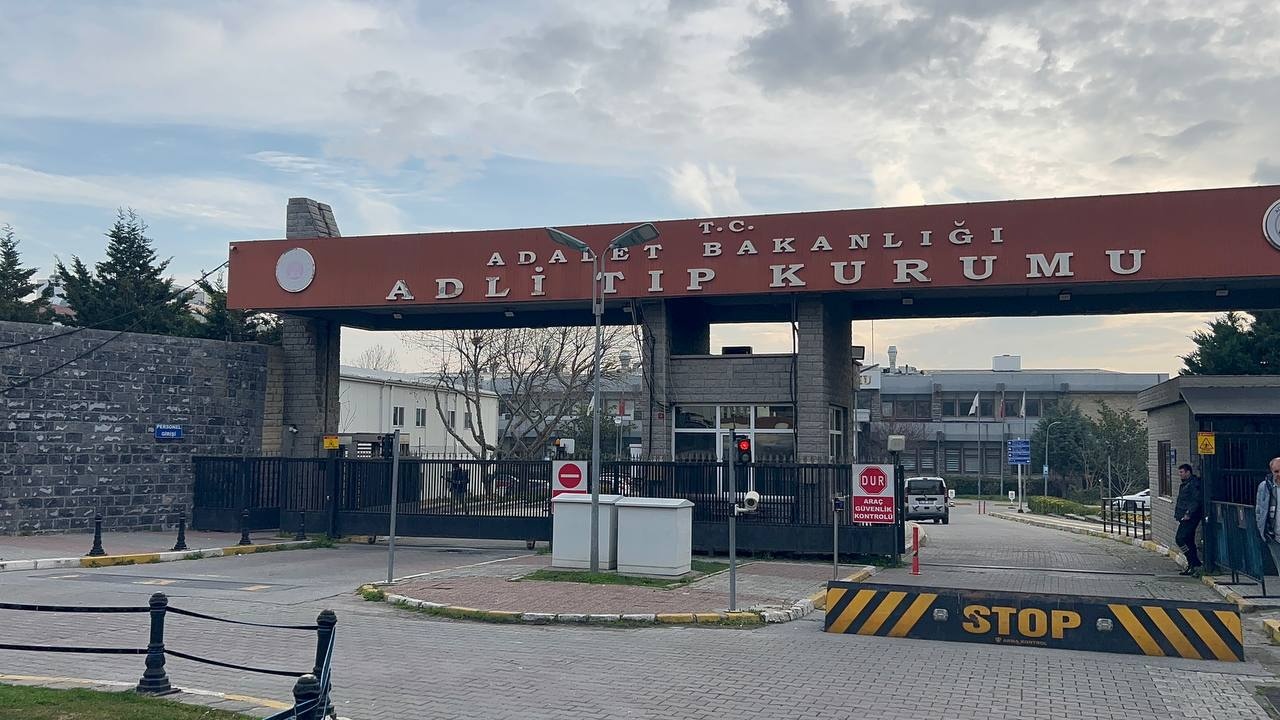 Fatih'te Sahte İçki Faciası: 5 Çocuk Babası Hayatını Kaybetti